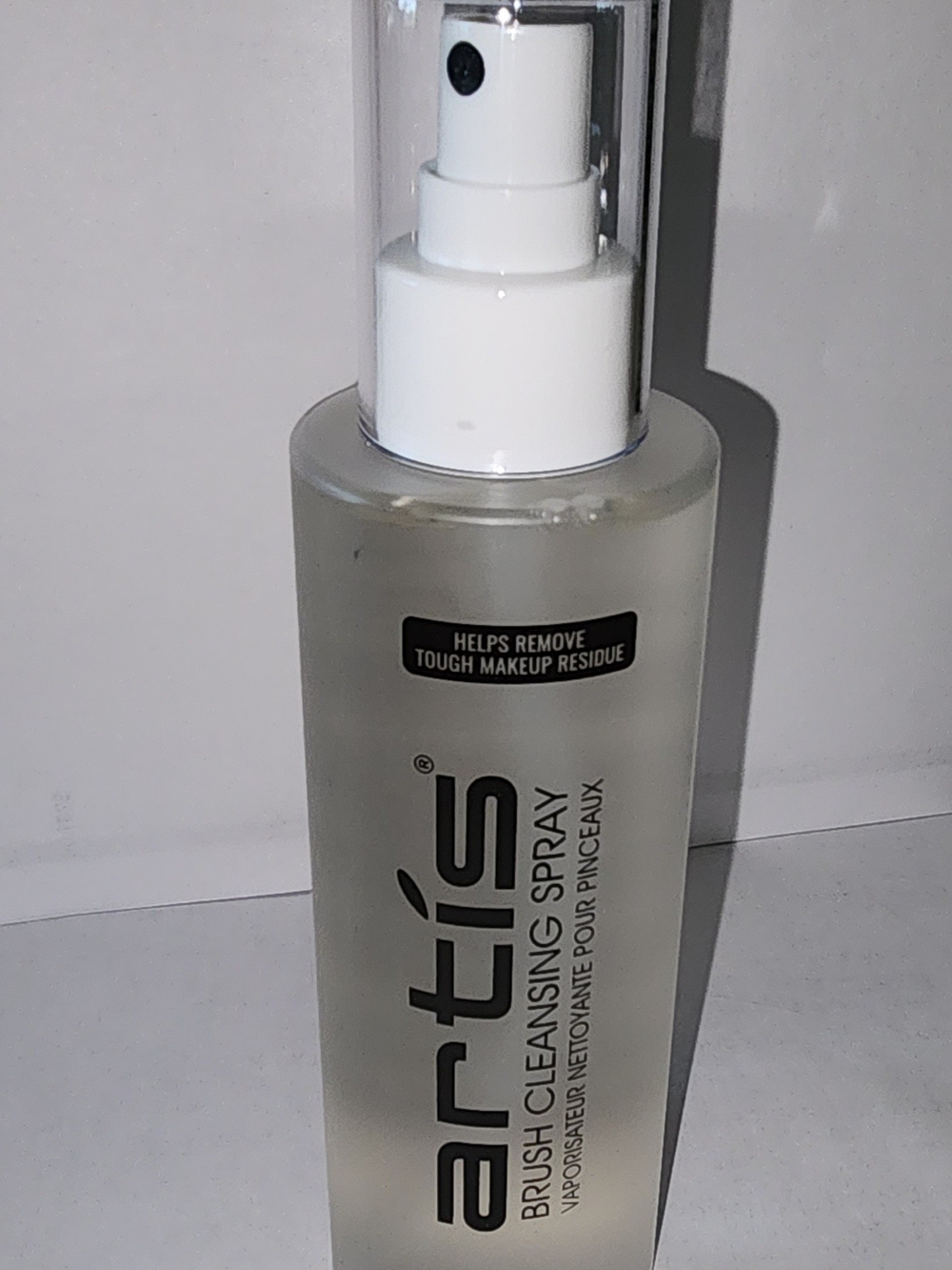 artis White Brush Cleansing Spray Bottle